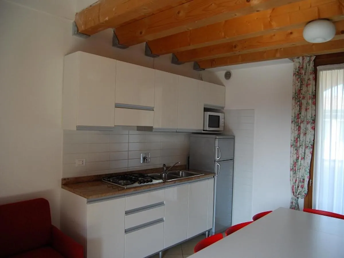 Holiday Village With Swimming Pool 0*, Bibione İtalya