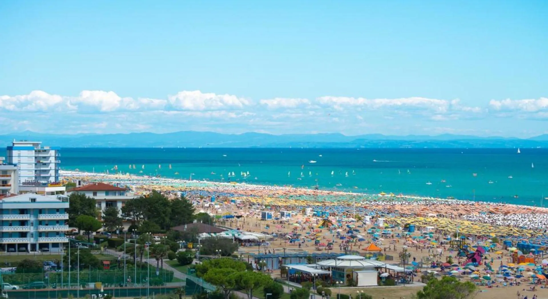 Daire Holiday Village With Swimming Pool